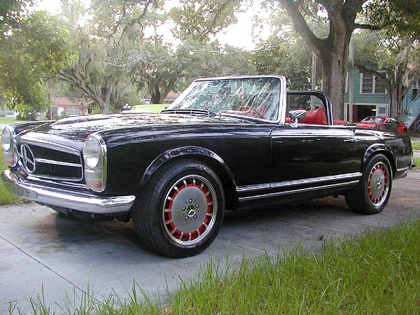 1968 Mercedes 280 SL 6.3 front-side view