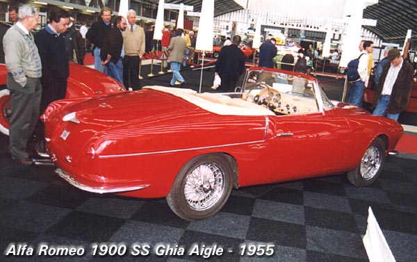 Alfa_Romeo_1900_SS_Ghia Aigle_1955_r3q.jpg (57351 bytes)