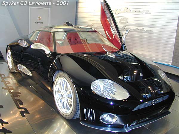 Spyker C8 Laviolette at the 2001 AutoRAI in Amsterdam - front side view