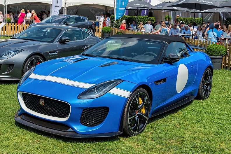 Jaguar F-Type Project 7 2016 fl3q.jpg