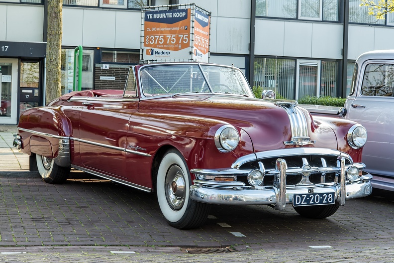 Pontiac Chieftain 8 DeLuxe convertible coupe 1950 fr3q.jpg