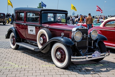 Cadillac Series 353 V8 town sedan 1930 fr3q