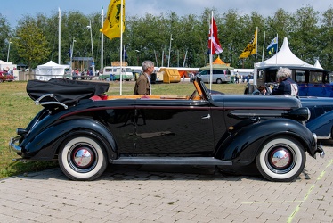 Chrysler Plymouth P4 DeLuxe cabriolet by Tuscher 1937 side