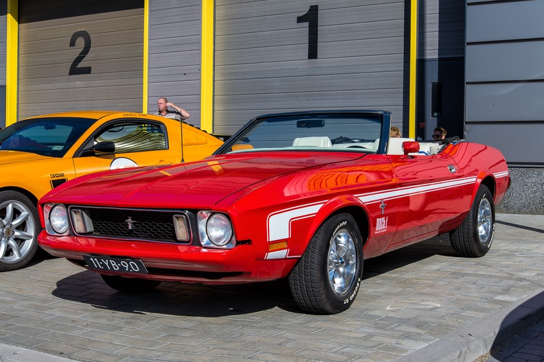Ford Mustang S1 convertible coupe modified 1973 fl3q.jpg