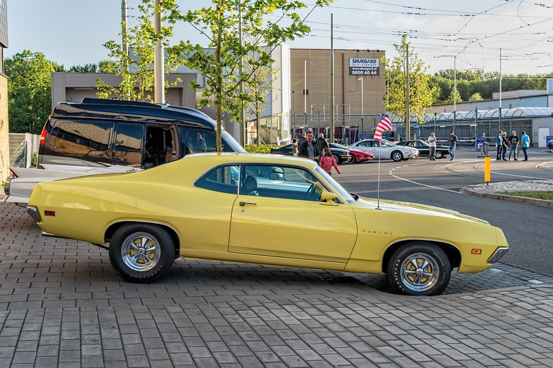 Ford Torino fastback coupe 1970 side.jpg