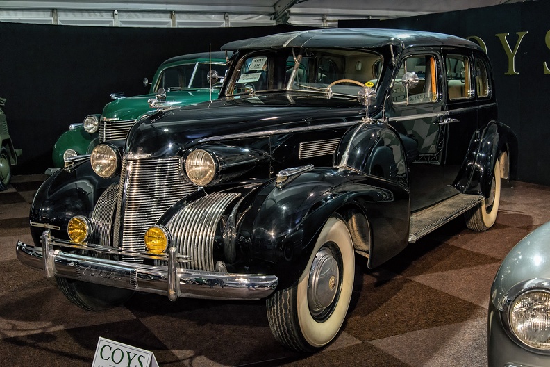 Cadillac 75 imperial sedan by Fleetwood 1939 fl3q.jpg