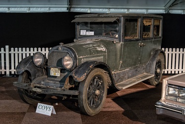 Cadillac Type 61 V8 suburban sedan 1922 fl3q