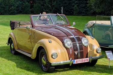 Adler 2.5 Liter cabriolet by Karmann 1938 fr3q