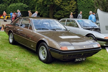 Ferrari 365 GT4 2+2 1974 fr3q