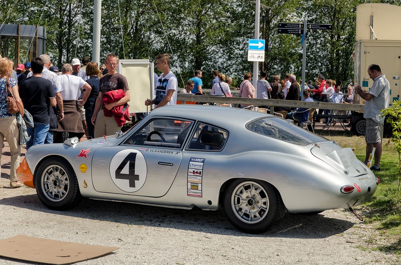 Apal Porsche coupe 1964 r3q.jpg