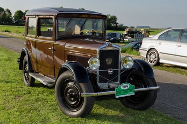 Peugeot 201 berline 1930 brown fr3q