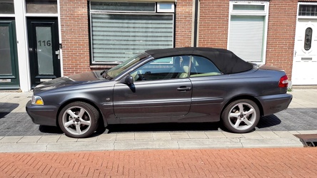 Volvo C70 S1 2.0T convertible 2005 side