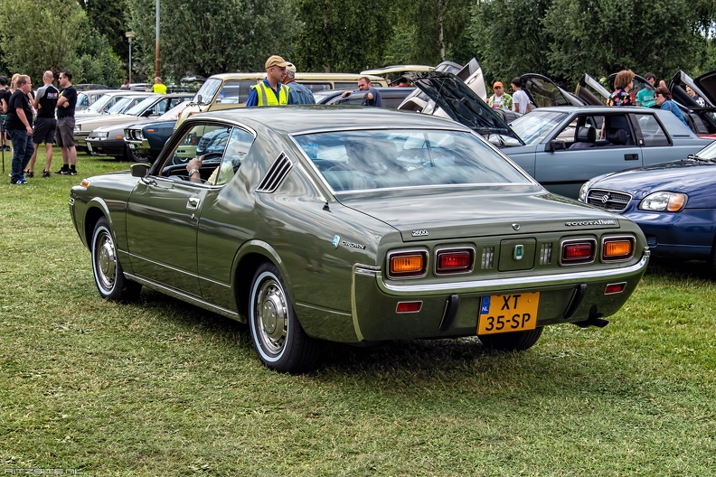 Toyota Crown MS75 2600 hardtop coupe 1972 r3q.jpg