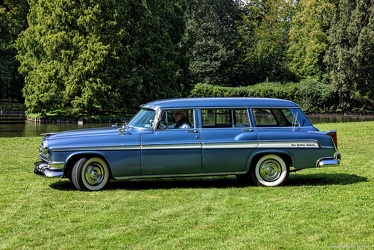 Chrysler New Yorker DeLuxe Town &amp; Country wagon 1955 side