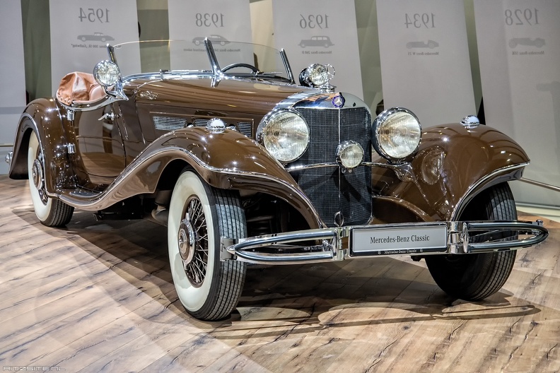 Mercedes 500 K spezial roadster 1934 fr3q.jpg