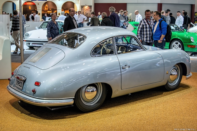 Porsche 356 1300 coupe by Reutter 1952 r3q.jpg