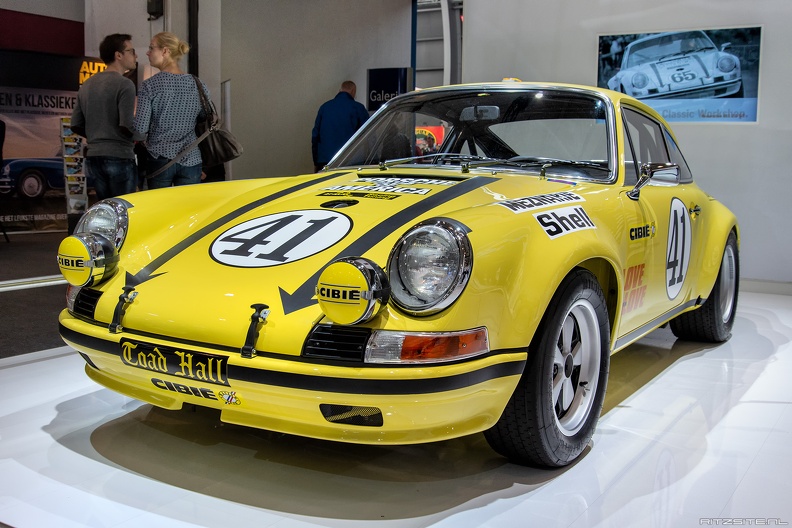 Porsche 911 ST 2,5 Group 4 1972 fl3q.jpg