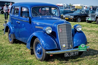 Opel 1.3 Liter 4-door sedan 1934 fr3q