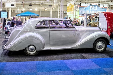 Bentley Mk VI FHC by James Young 1946 side