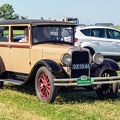 Erskine Model 51 Six club sedan 1928 fr3q.jpg