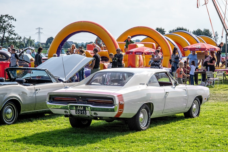 Dodge Charger S2 R-T 1969 r3q.jpg