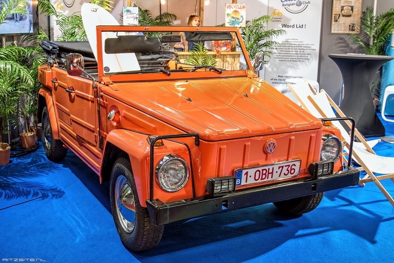 Volkswagen T181 Kurierwagen 1968 fr3q.jpg