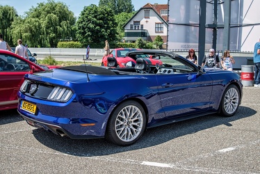 Ford Mustang S6 Ecoboost convertible coupe 2015 r3q