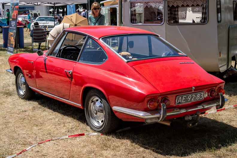 Glas 1700 GT coupe by Frua 1966 r3q.jpg