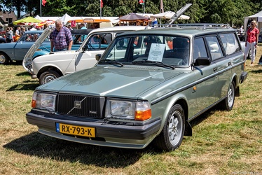 Volvo 245 Turbo estate 1984 fl3q